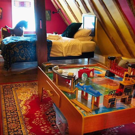 Huge Deluxe 600 Year Old Essex Manor, Hot Tub, Cinema Room, Sky Tv Саффрон-Уолден Экстерьер фото