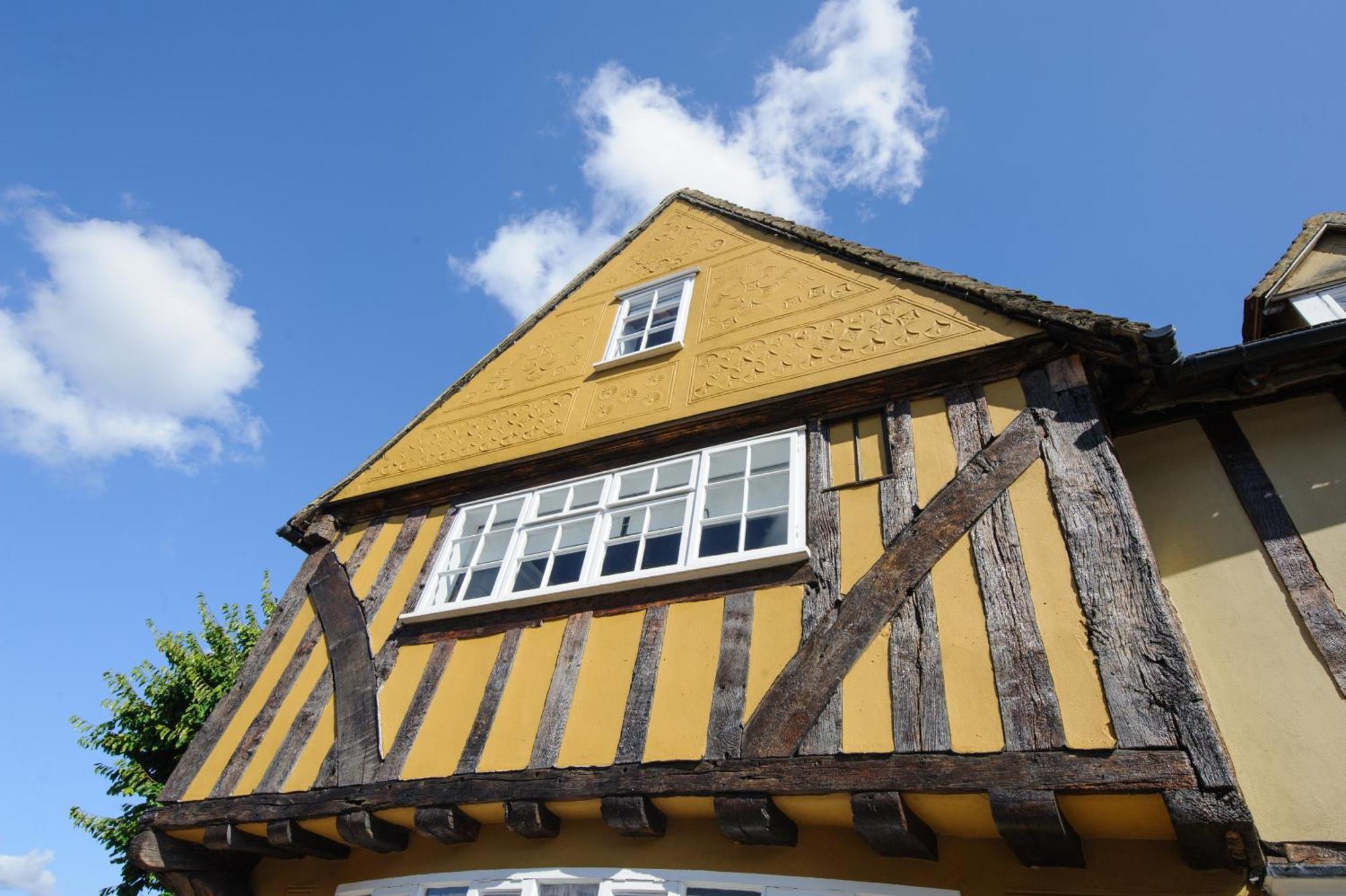 Huge Deluxe 600 Year Old Essex Manor, Hot Tub, Cinema Room, Sky Tv Саффрон-Уолден Экстерьер фото